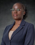 Hermélia Hayes Mbadinga Headshot